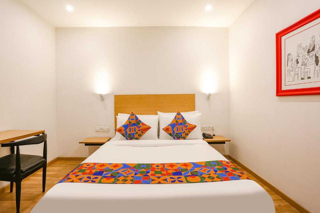 Fabexpress D2 Paschim Vihar Hotell Delhi  Eksteriør bilde