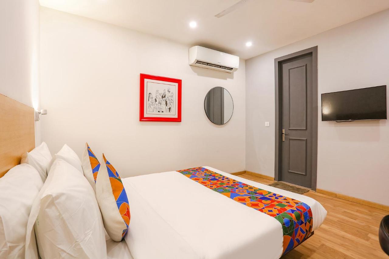 Fabexpress D2 Paschim Vihar Hotell Delhi  Eksteriør bilde